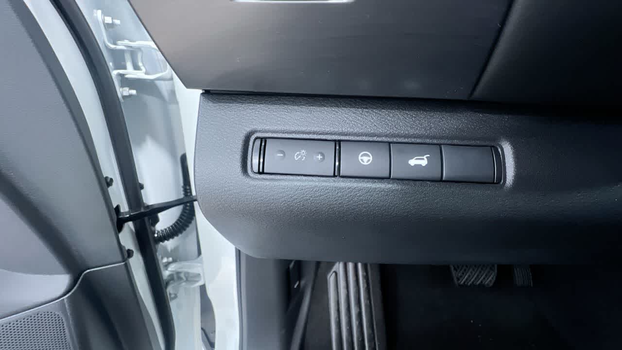 new 2025 Nissan Pathfinder car, priced at $41,405