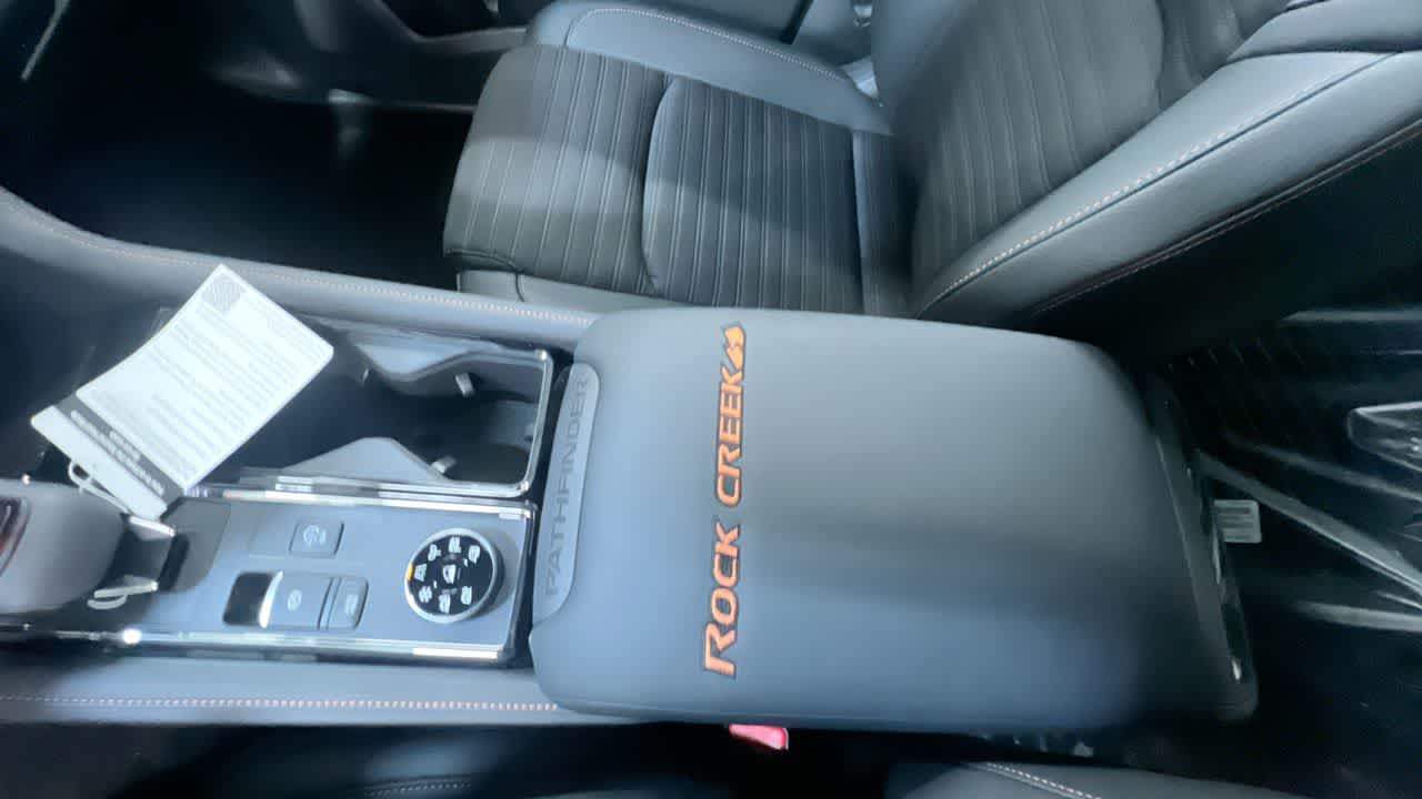 new 2025 Nissan Pathfinder car, priced at $41,405