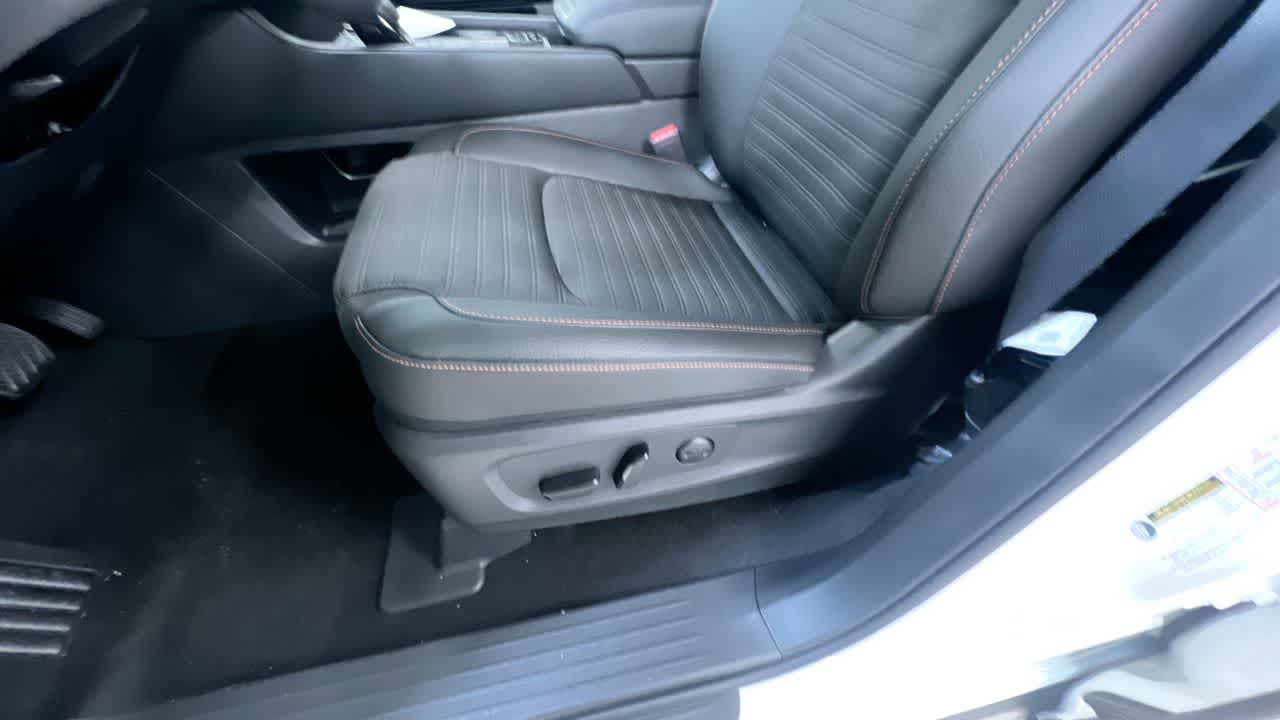 new 2025 Nissan Pathfinder car, priced at $41,405