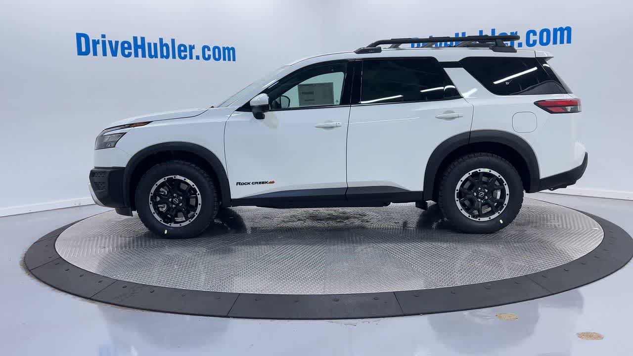 new 2025 Nissan Pathfinder car, priced at $41,405