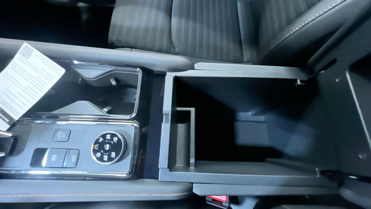 new 2025 Nissan Pathfinder car, priced at $41,405