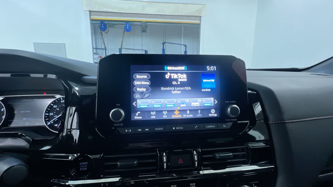 new 2025 Nissan Pathfinder car, priced at $41,405