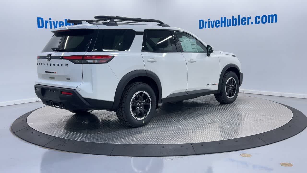 new 2025 Nissan Pathfinder car, priced at $41,405