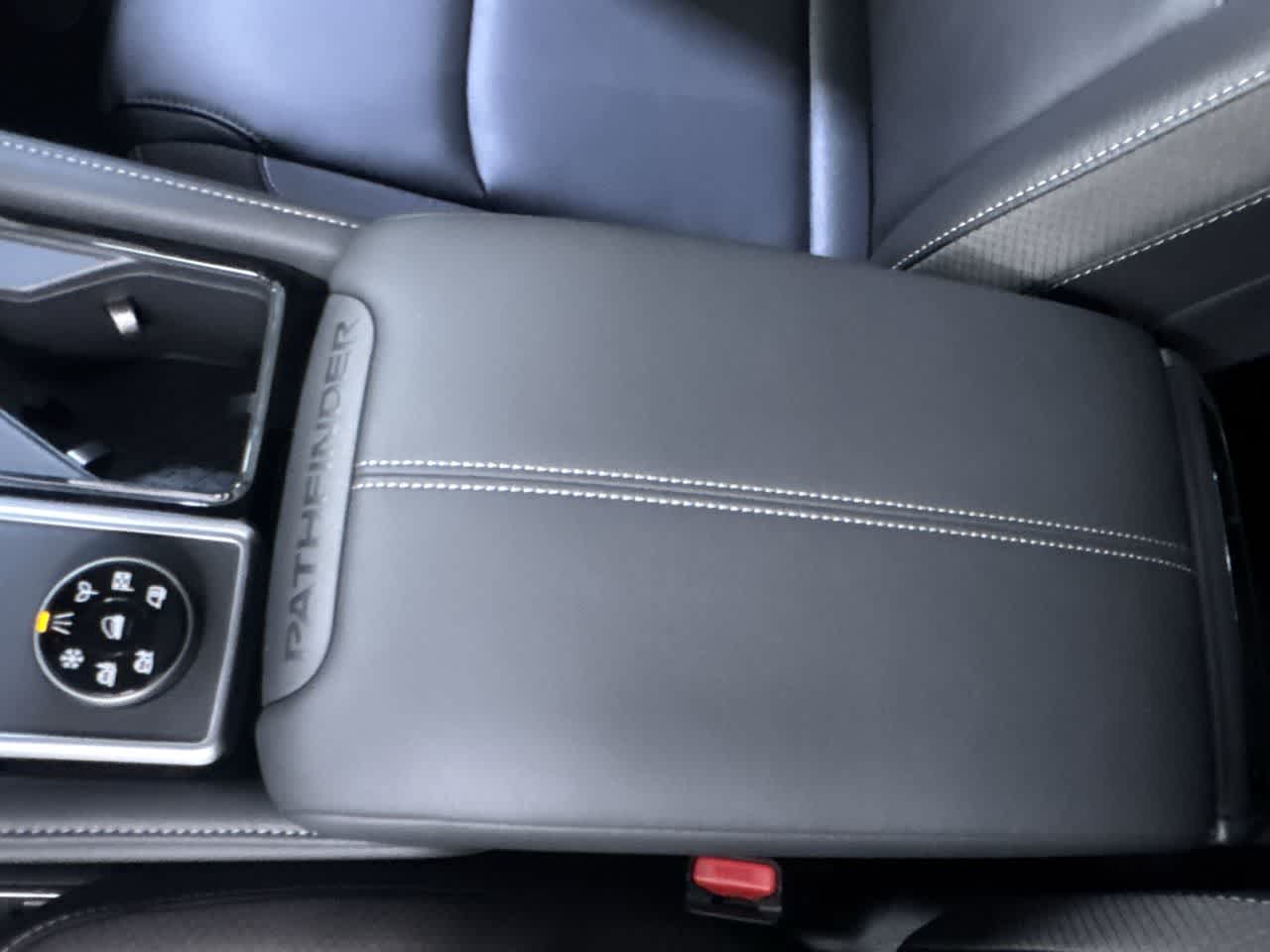 new 2025 Nissan Pathfinder car, priced at $49,925