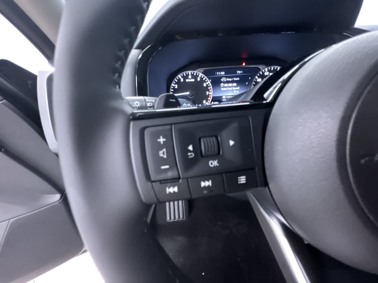 new 2025 Nissan Pathfinder car, priced at $49,925