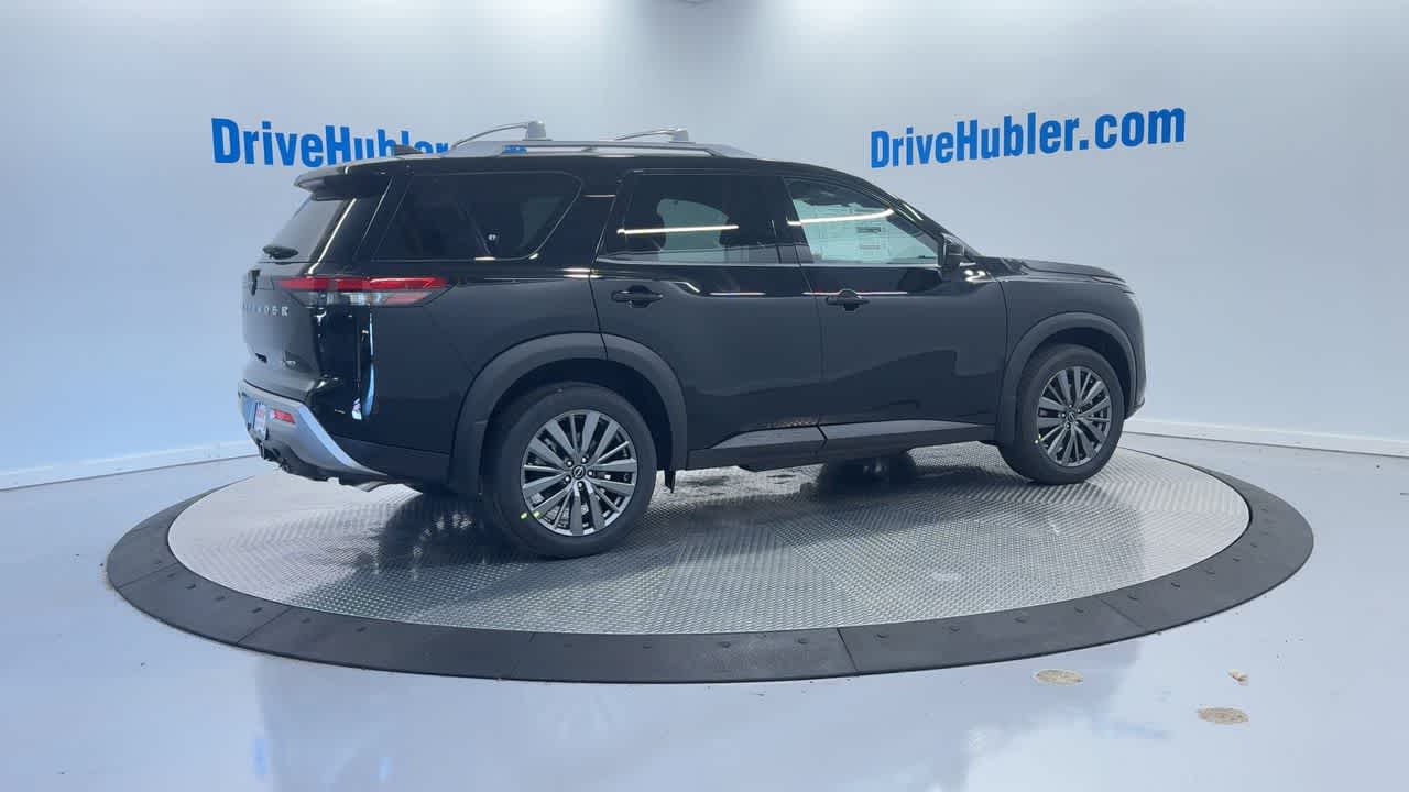 new 2025 Nissan Pathfinder car, priced at $49,925