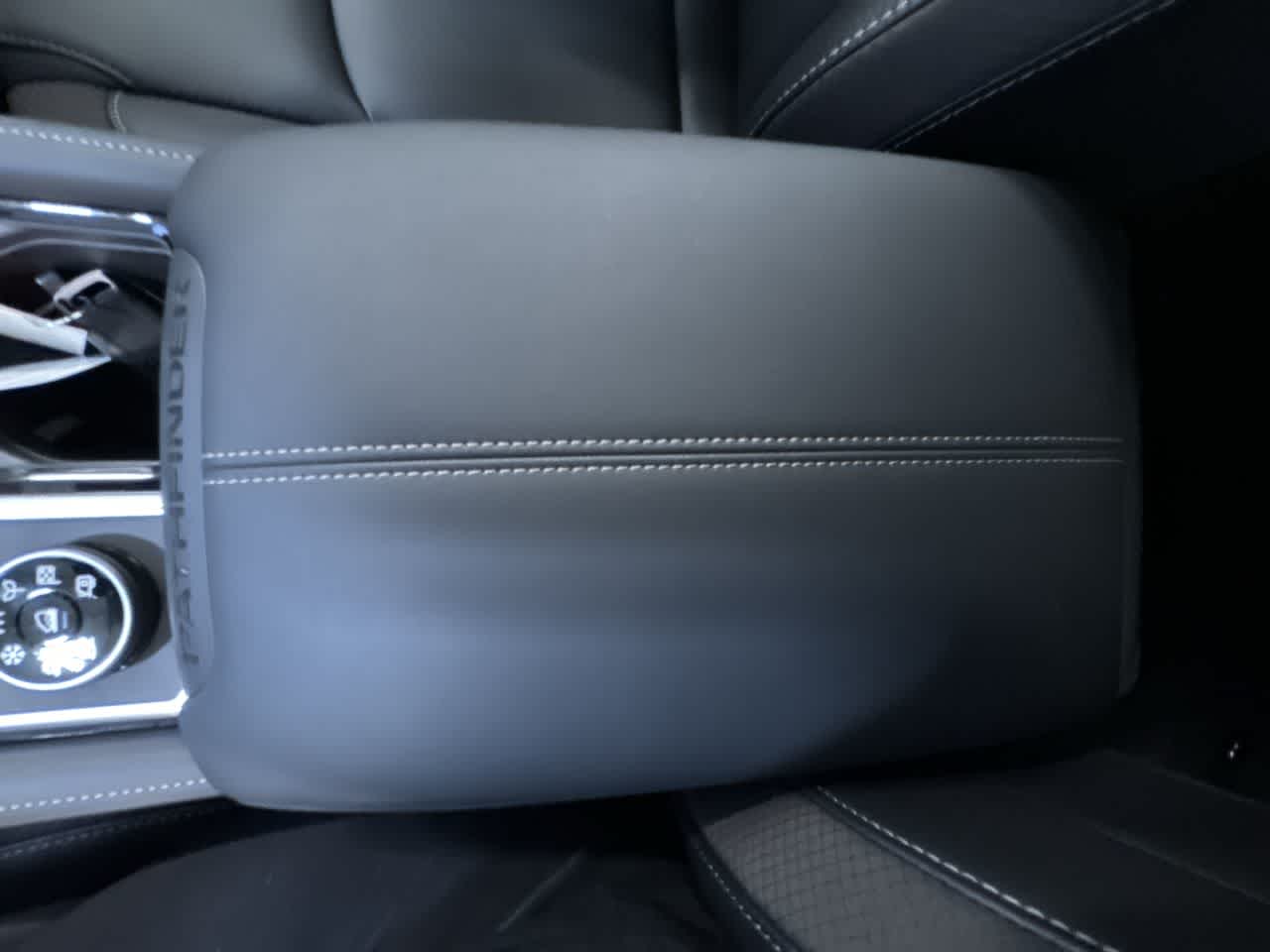new 2025 Nissan Pathfinder car, priced at $49,925