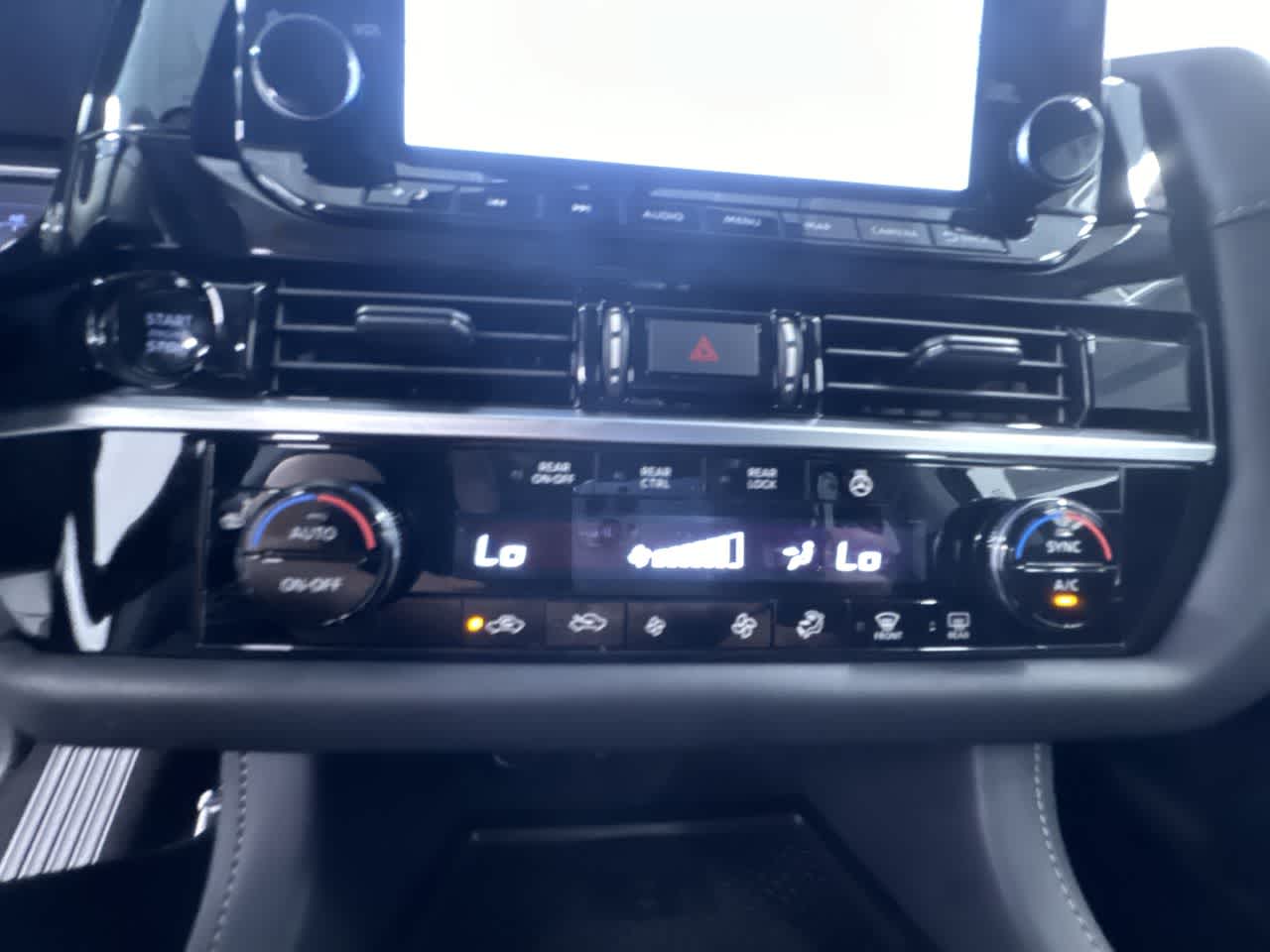 new 2025 Nissan Pathfinder car, priced at $49,925