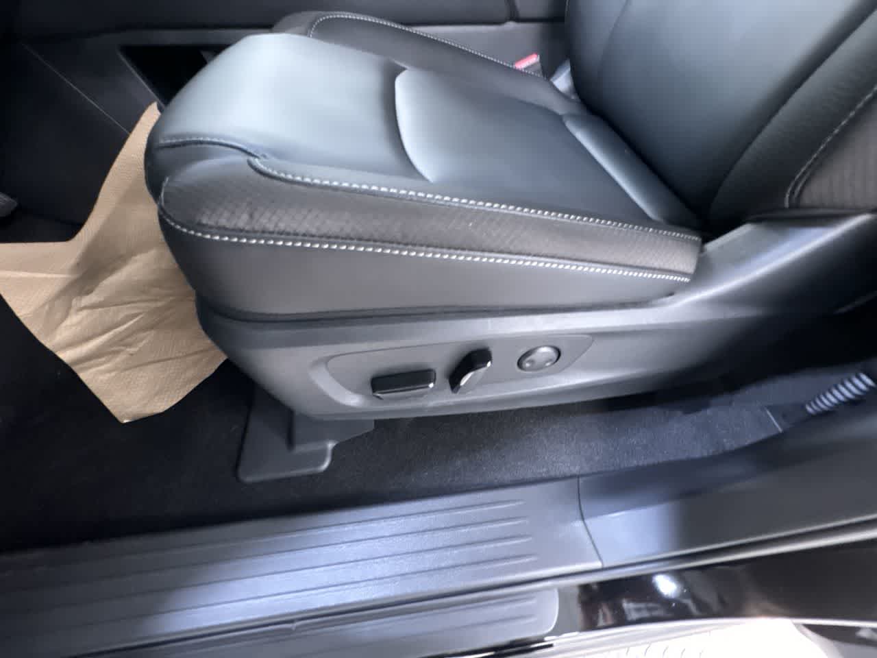 new 2025 Nissan Pathfinder car, priced at $49,925