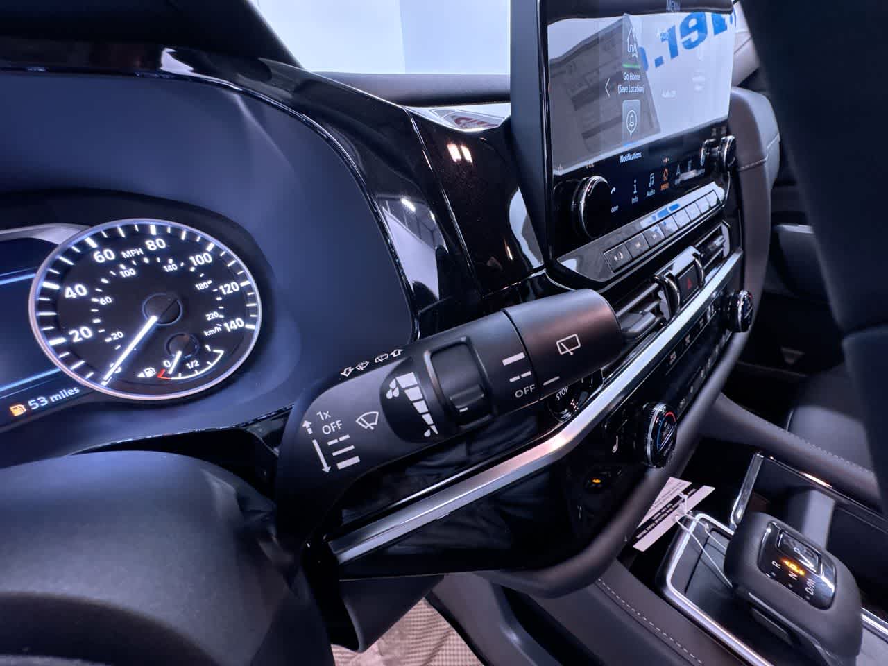 new 2025 Nissan Pathfinder car, priced at $40,982