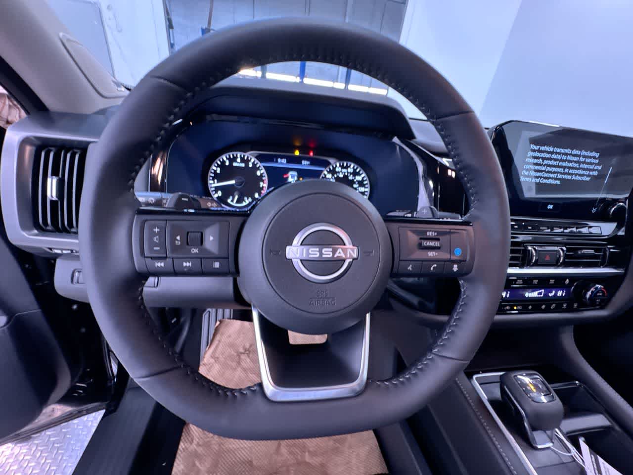 new 2025 Nissan Pathfinder car, priced at $40,982