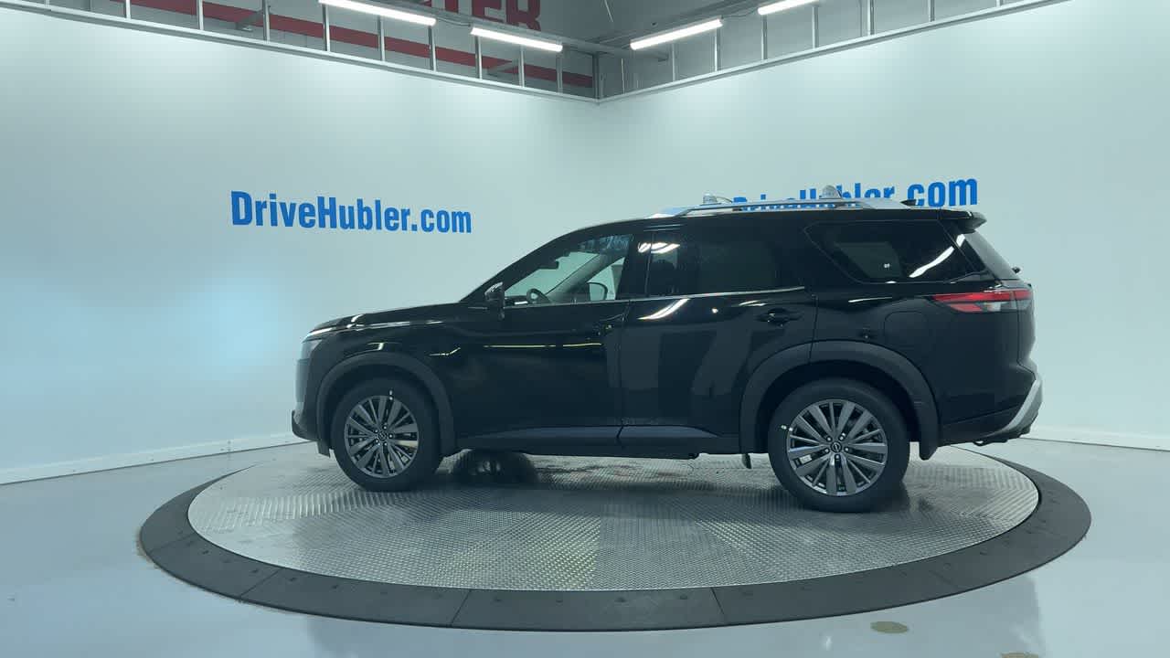 new 2025 Nissan Pathfinder car, priced at $40,982