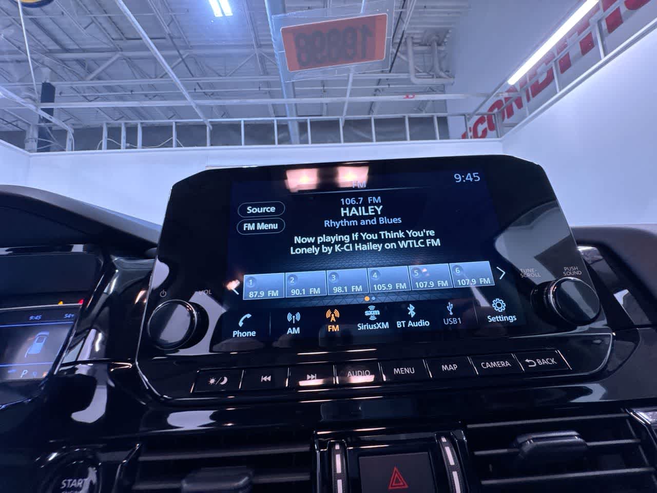 new 2025 Nissan Pathfinder car, priced at $40,982