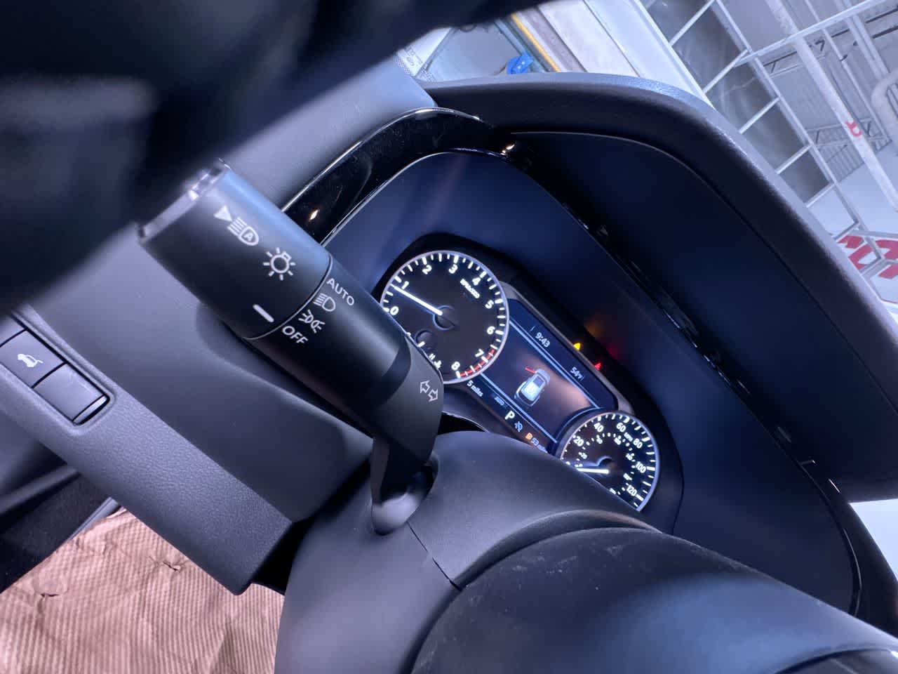 new 2025 Nissan Pathfinder car, priced at $40,982