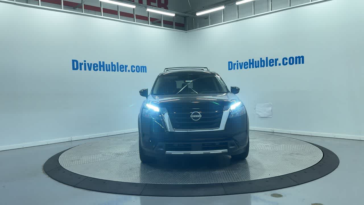 new 2025 Nissan Pathfinder car, priced at $40,982