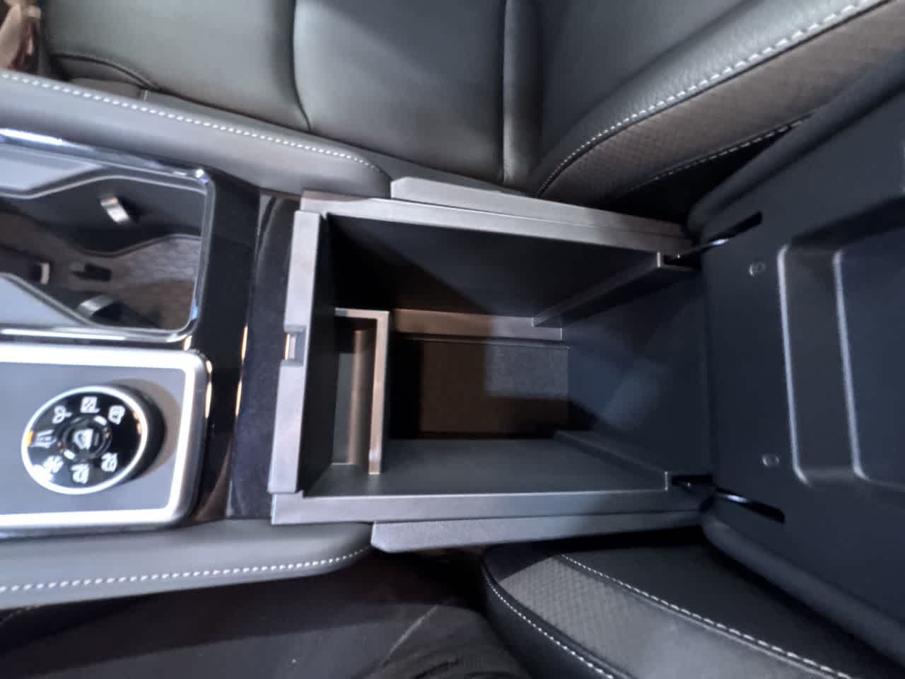 new 2025 Nissan Pathfinder car, priced at $46,443