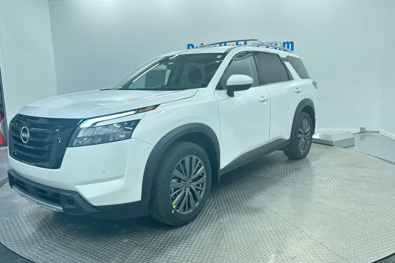new 2025 Nissan Pathfinder car, priced at $50,885