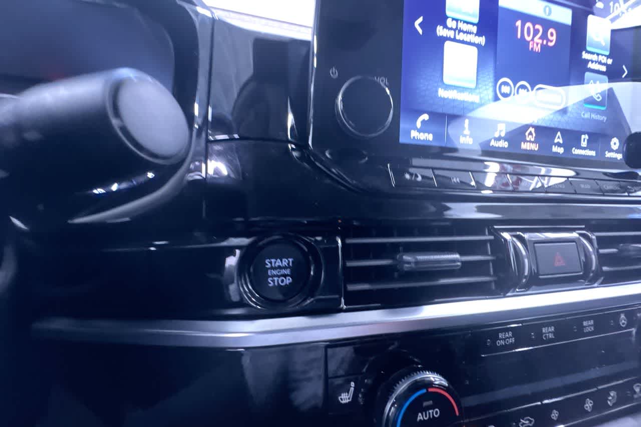 new 2025 Nissan Pathfinder car, priced at $50,885