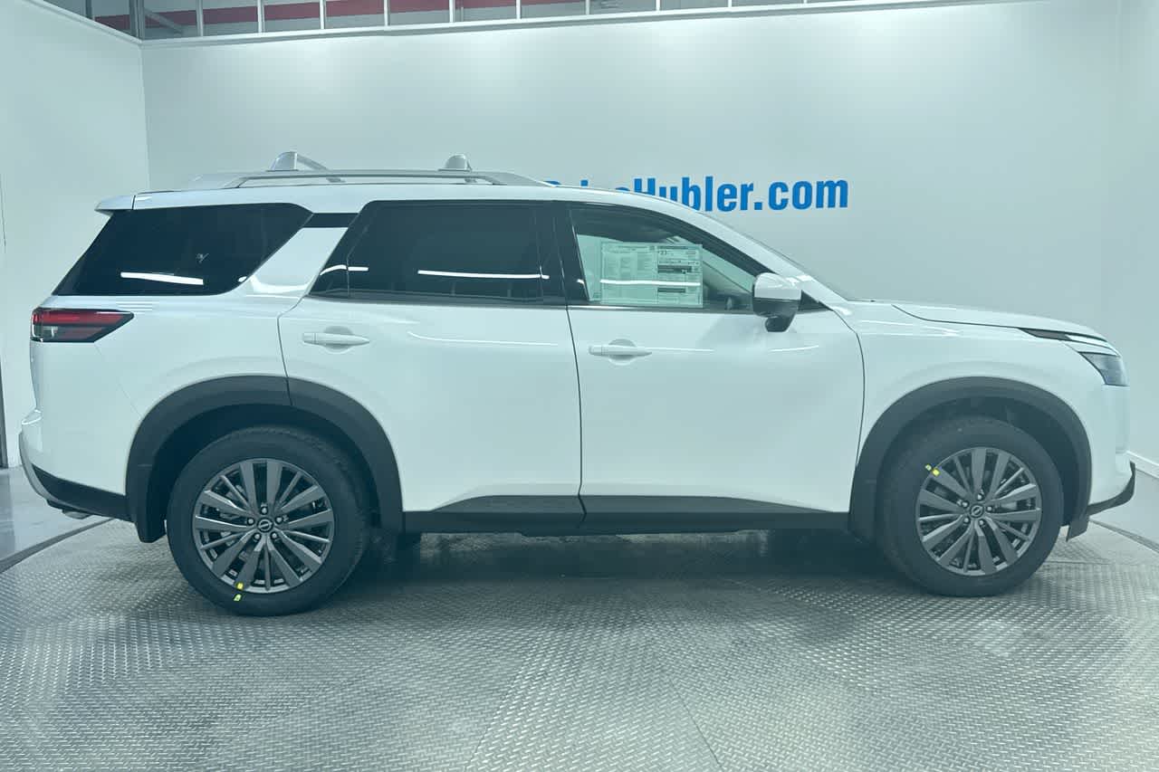 new 2025 Nissan Pathfinder car, priced at $50,885
