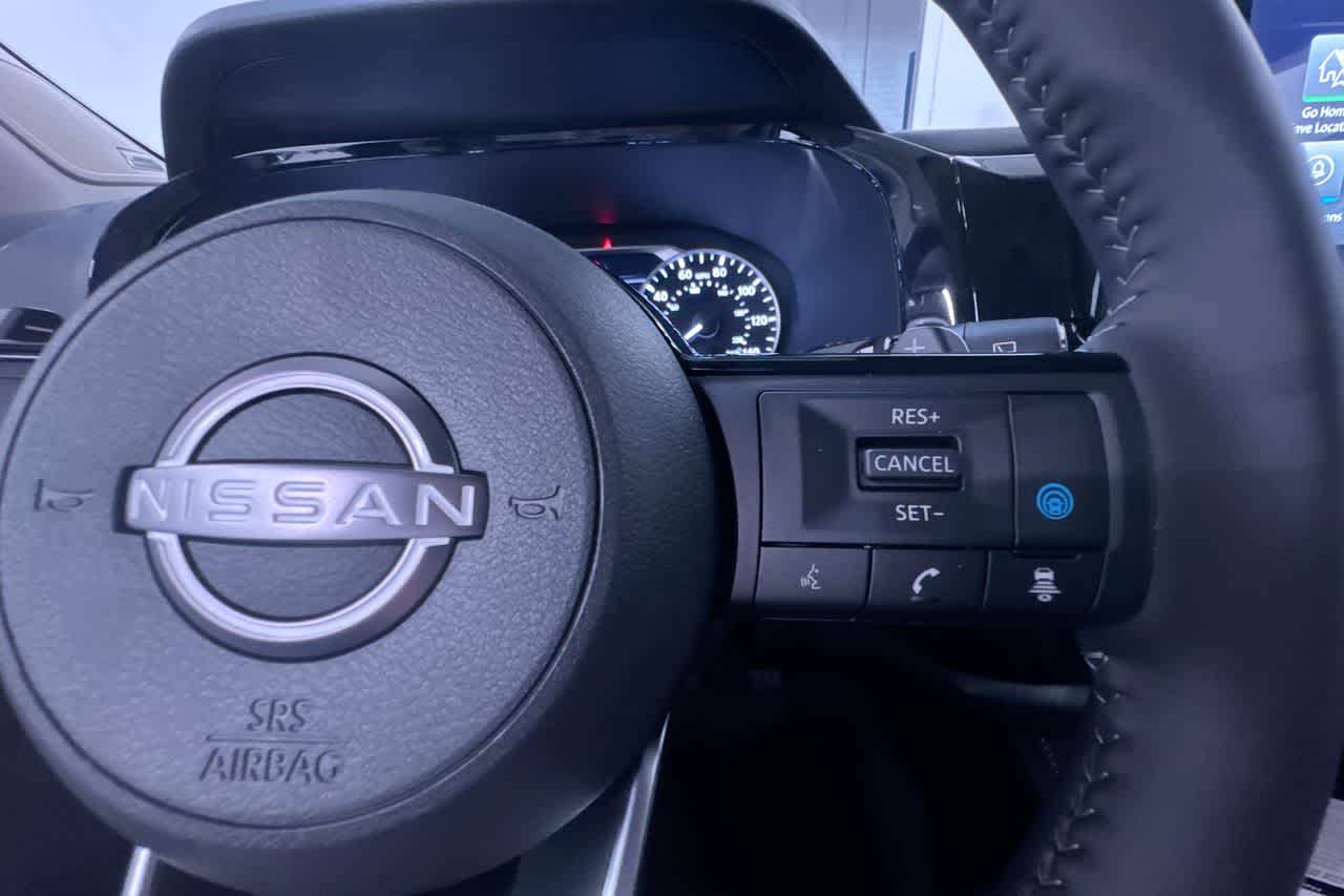 new 2025 Nissan Pathfinder car, priced at $50,885