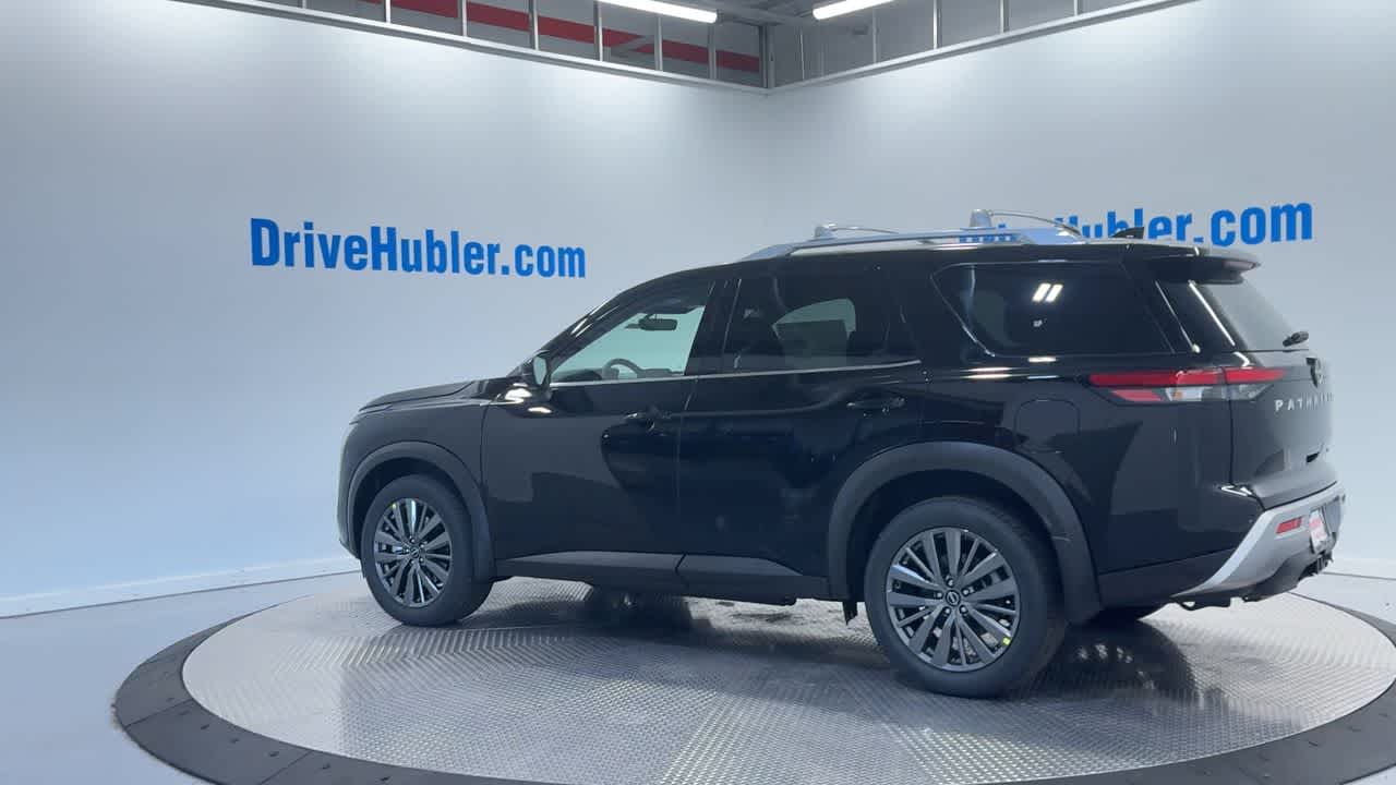 new 2025 Nissan Pathfinder car, priced at $49,925