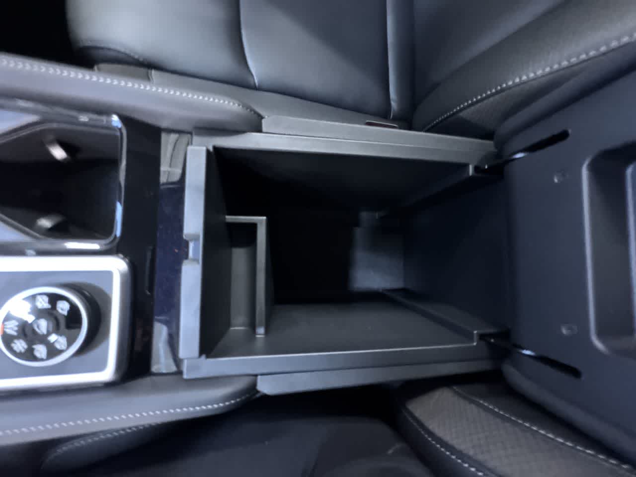 new 2025 Nissan Pathfinder car, priced at $49,925
