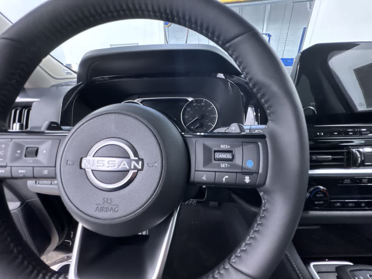 new 2025 Nissan Pathfinder car, priced at $49,925