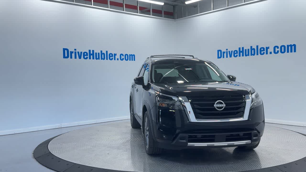 new 2025 Nissan Pathfinder car, priced at $49,925