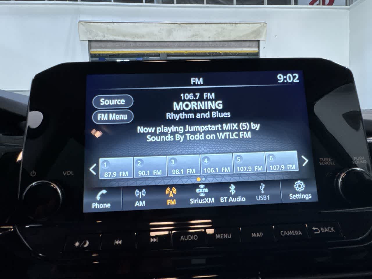 new 2025 Nissan Pathfinder car, priced at $44,086