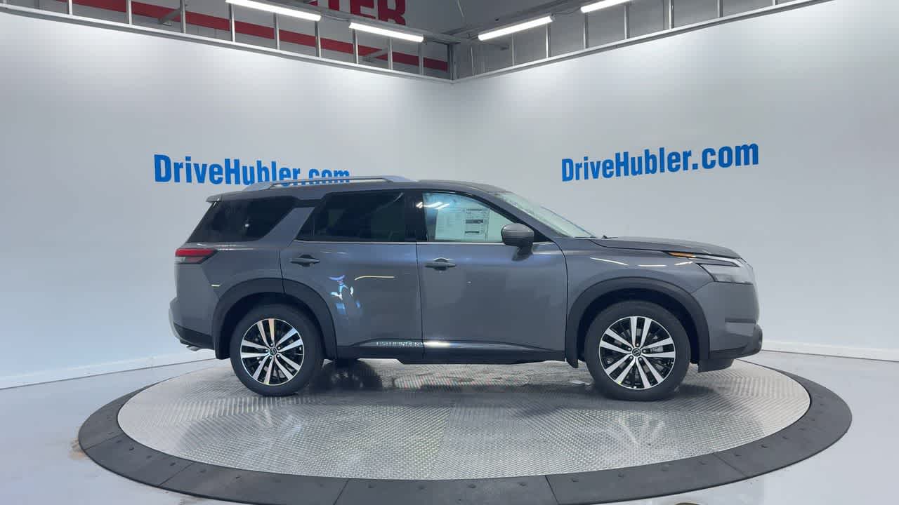new 2025 Nissan Pathfinder car, priced at $44,086
