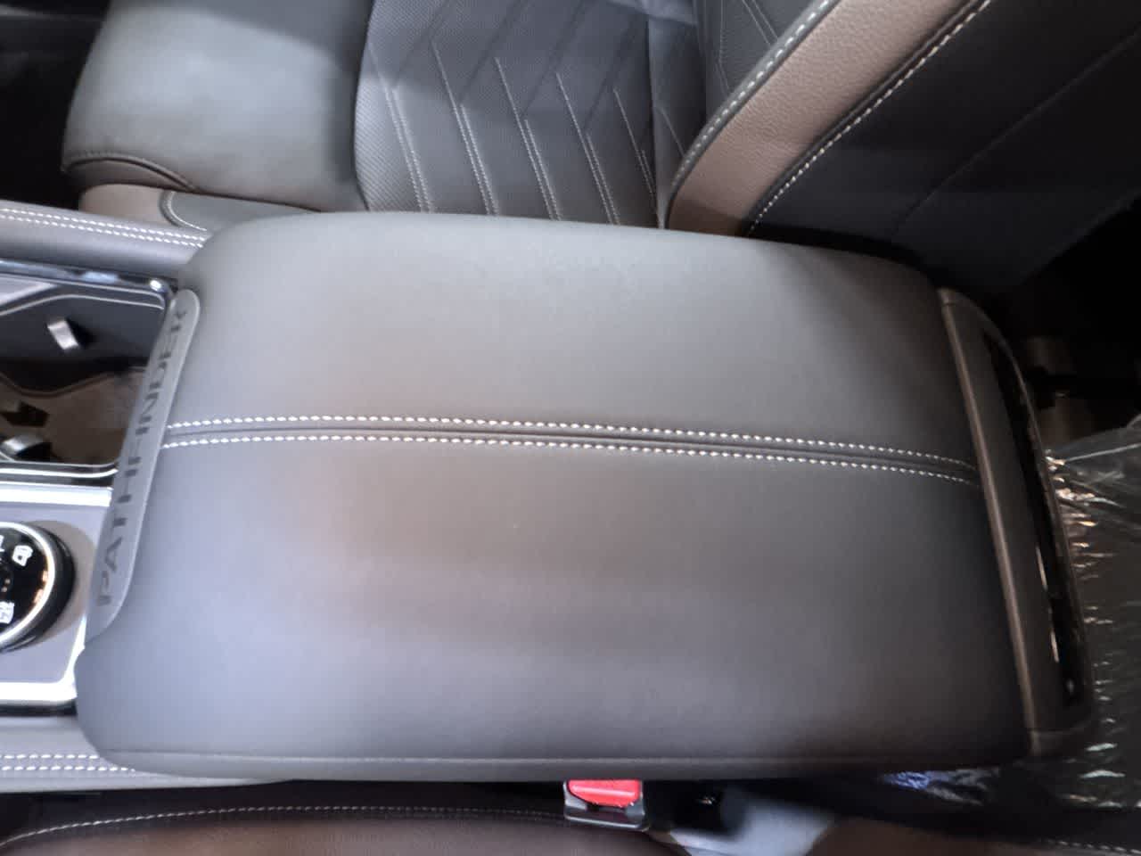 new 2025 Nissan Pathfinder car, priced at $44,086