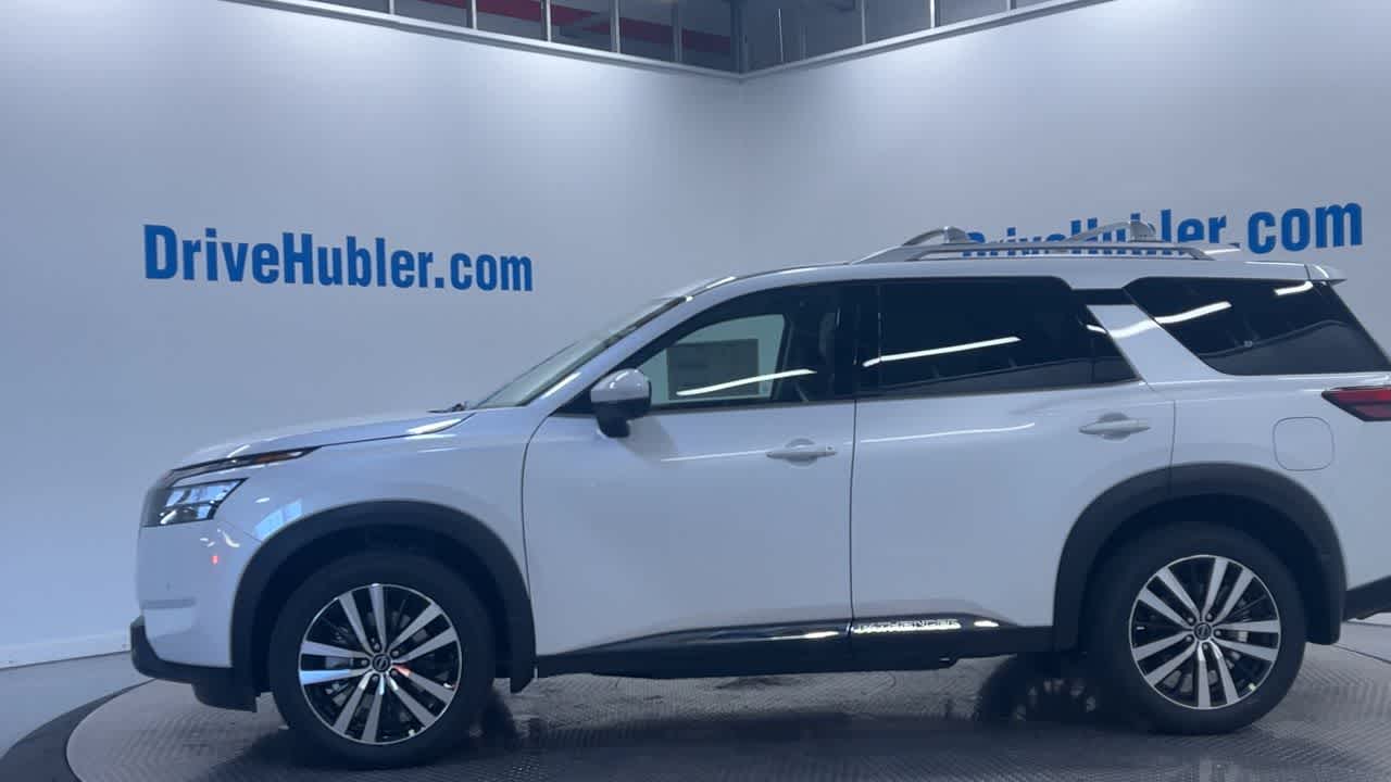 new 2025 Nissan Pathfinder car, priced at $50,078