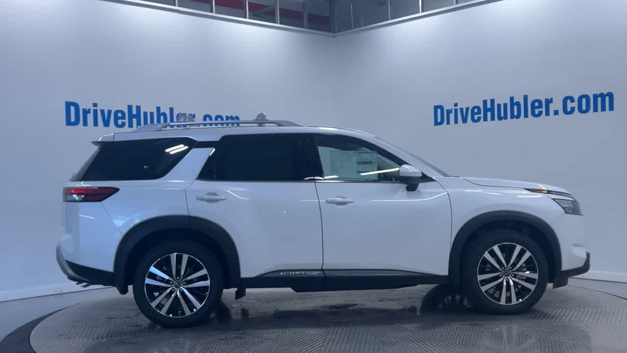 new 2025 Nissan Pathfinder car, priced at $50,078