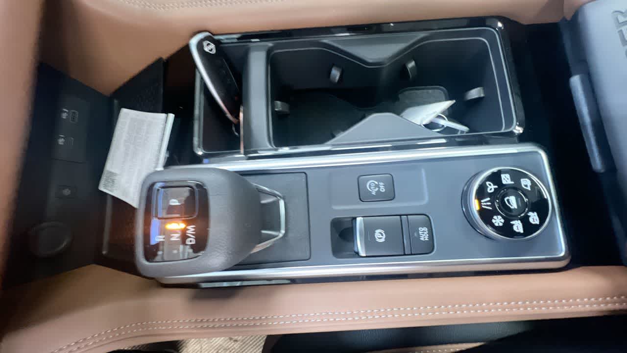 new 2025 Nissan Pathfinder car, priced at $50,078