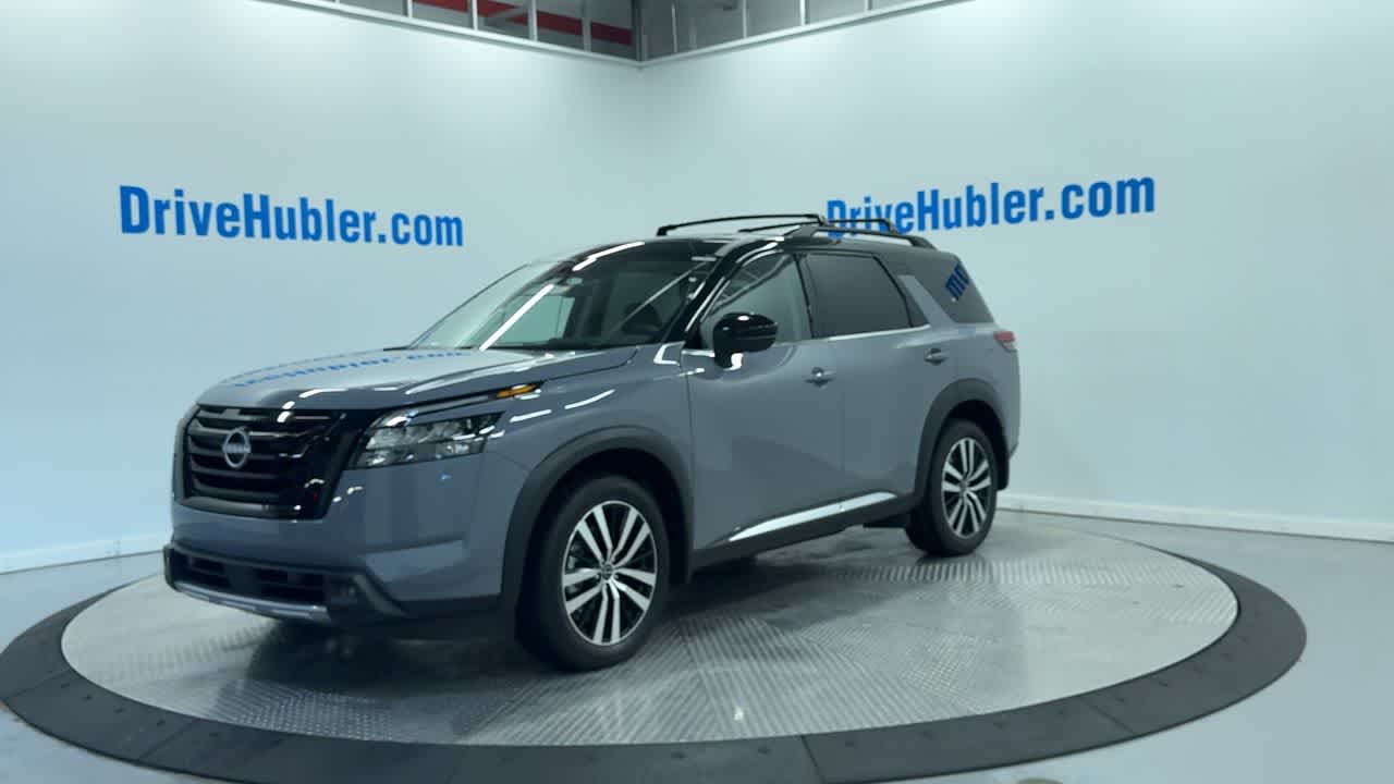 new 2025 Nissan Pathfinder car, priced at $45,812