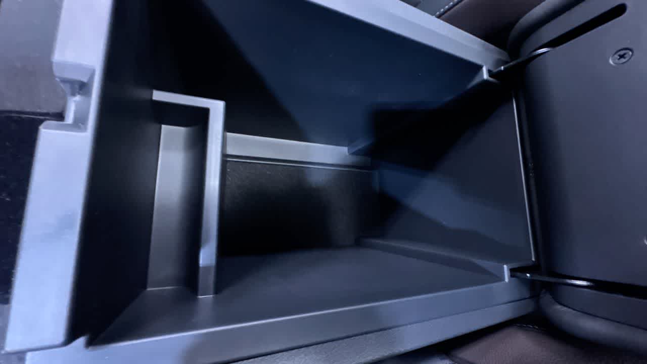 new 2025 Nissan Pathfinder car, priced at $44,293