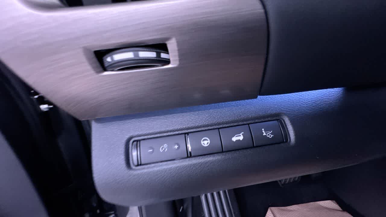 new 2025 Nissan Pathfinder car, priced at $44,408