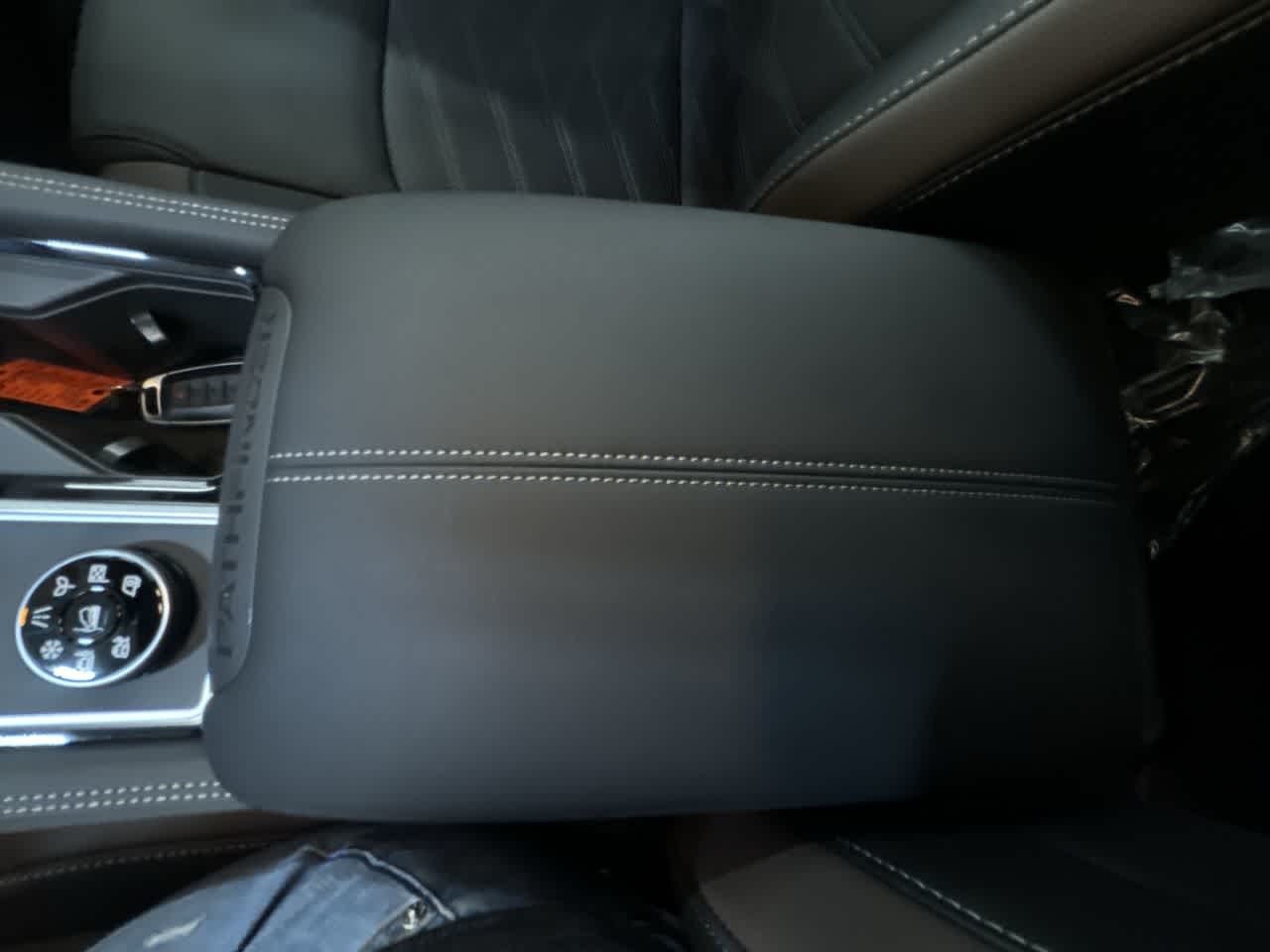 new 2025 Nissan Pathfinder car, priced at $51,052