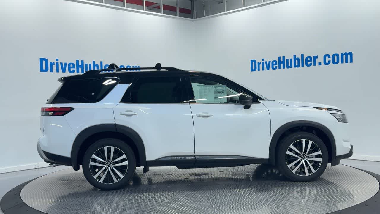 new 2025 Nissan Pathfinder car, priced at $51,052