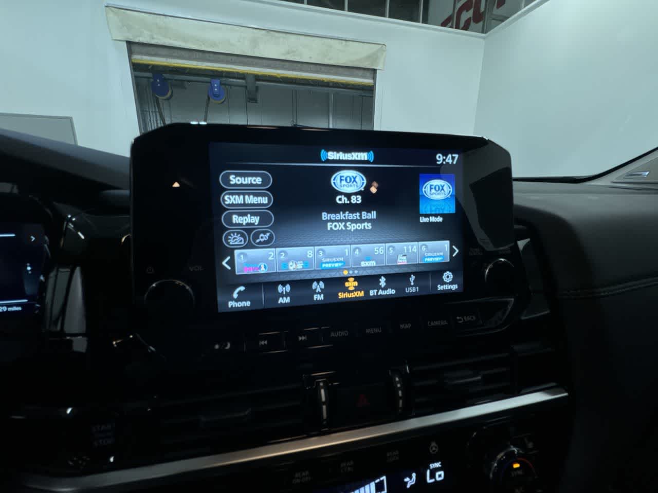 new 2025 Nissan Pathfinder car, priced at $51,052