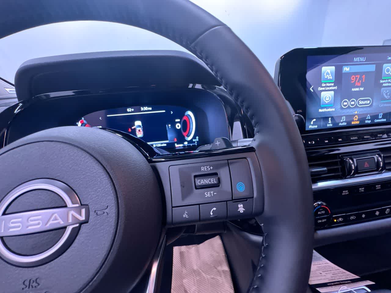 new 2025 Nissan Pathfinder car, priced at $49,808