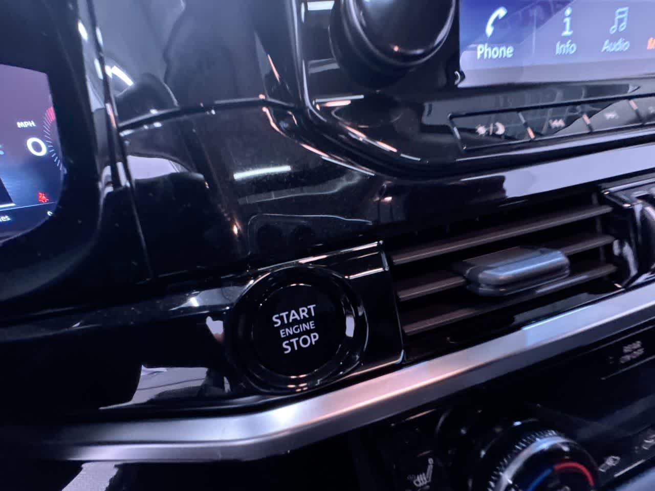 new 2025 Nissan Pathfinder car, priced at $49,808