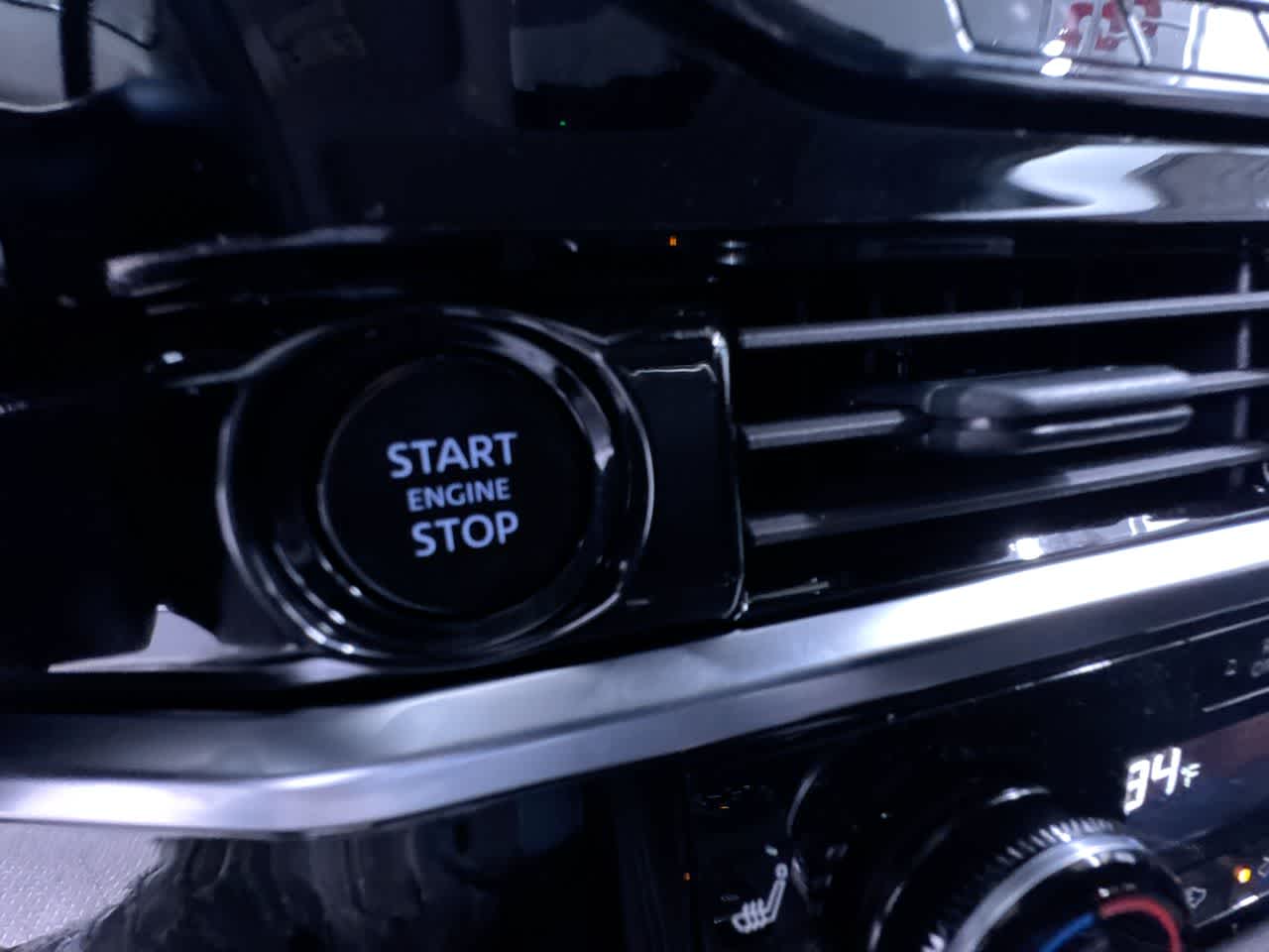 new 2025 Nissan Pathfinder car, priced at $45,382