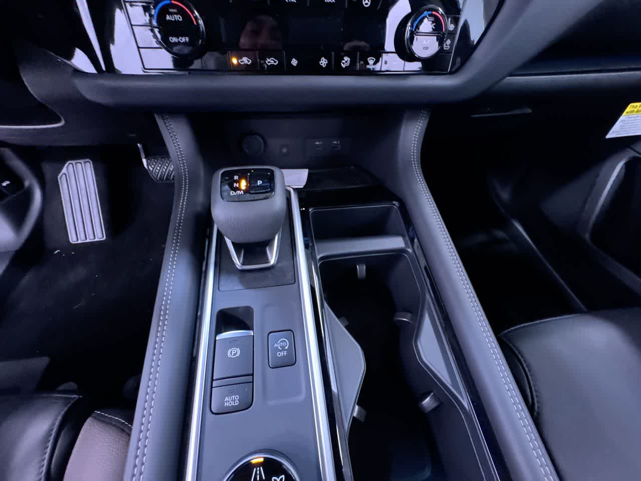 new 2025 Nissan Pathfinder car, priced at $45,382