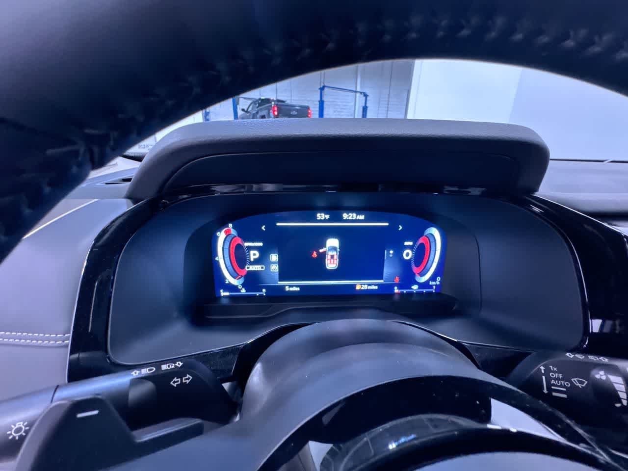 new 2025 Nissan Pathfinder car, priced at $45,382