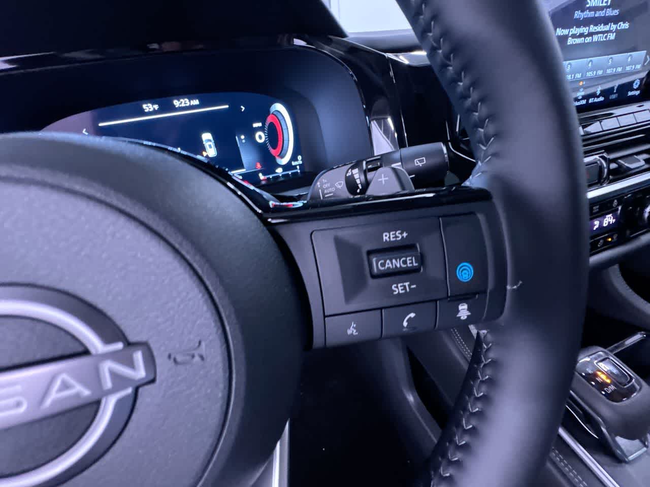 new 2025 Nissan Pathfinder car, priced at $45,382