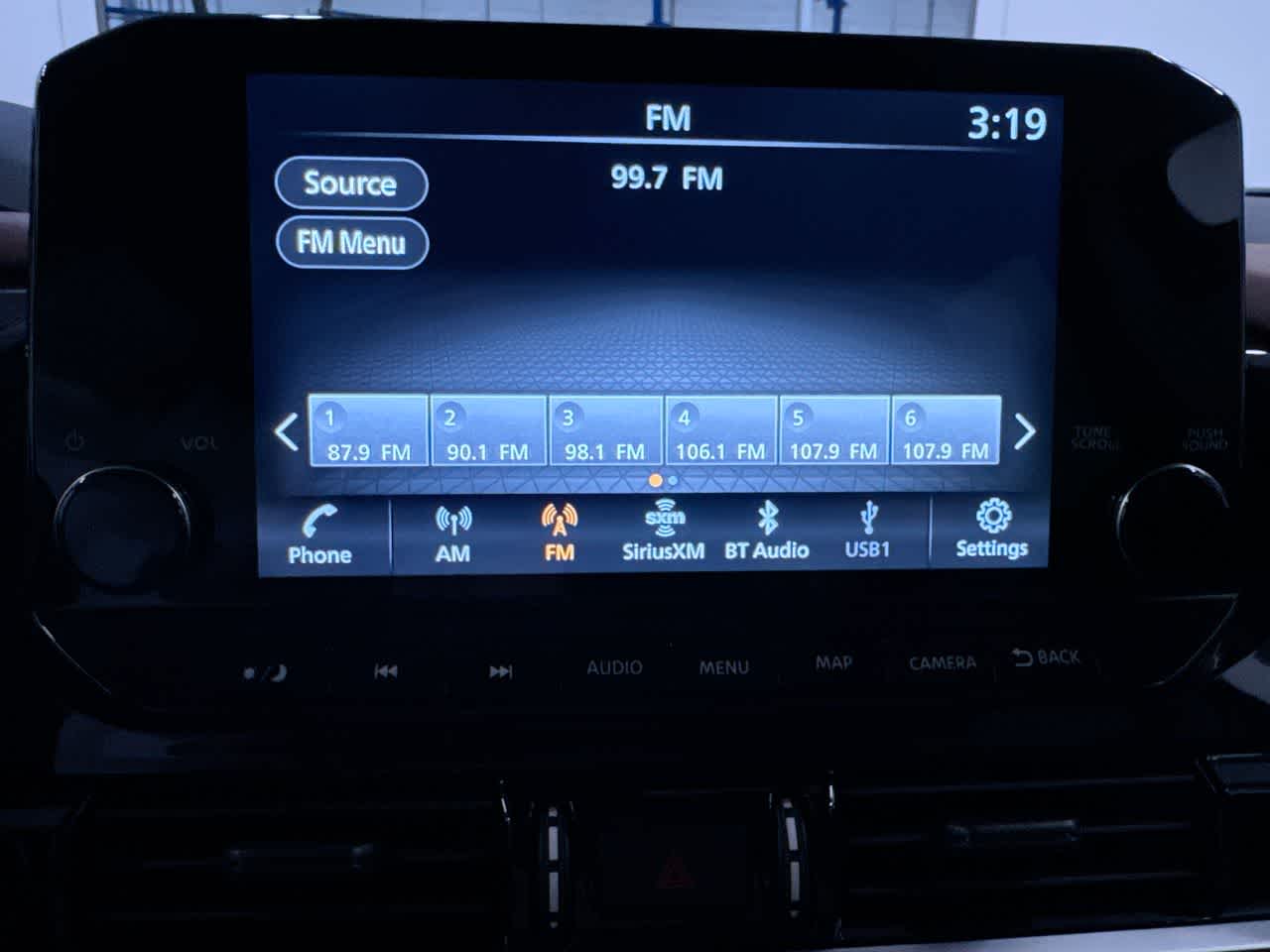 new 2025 Nissan Pathfinder car, priced at $45,198