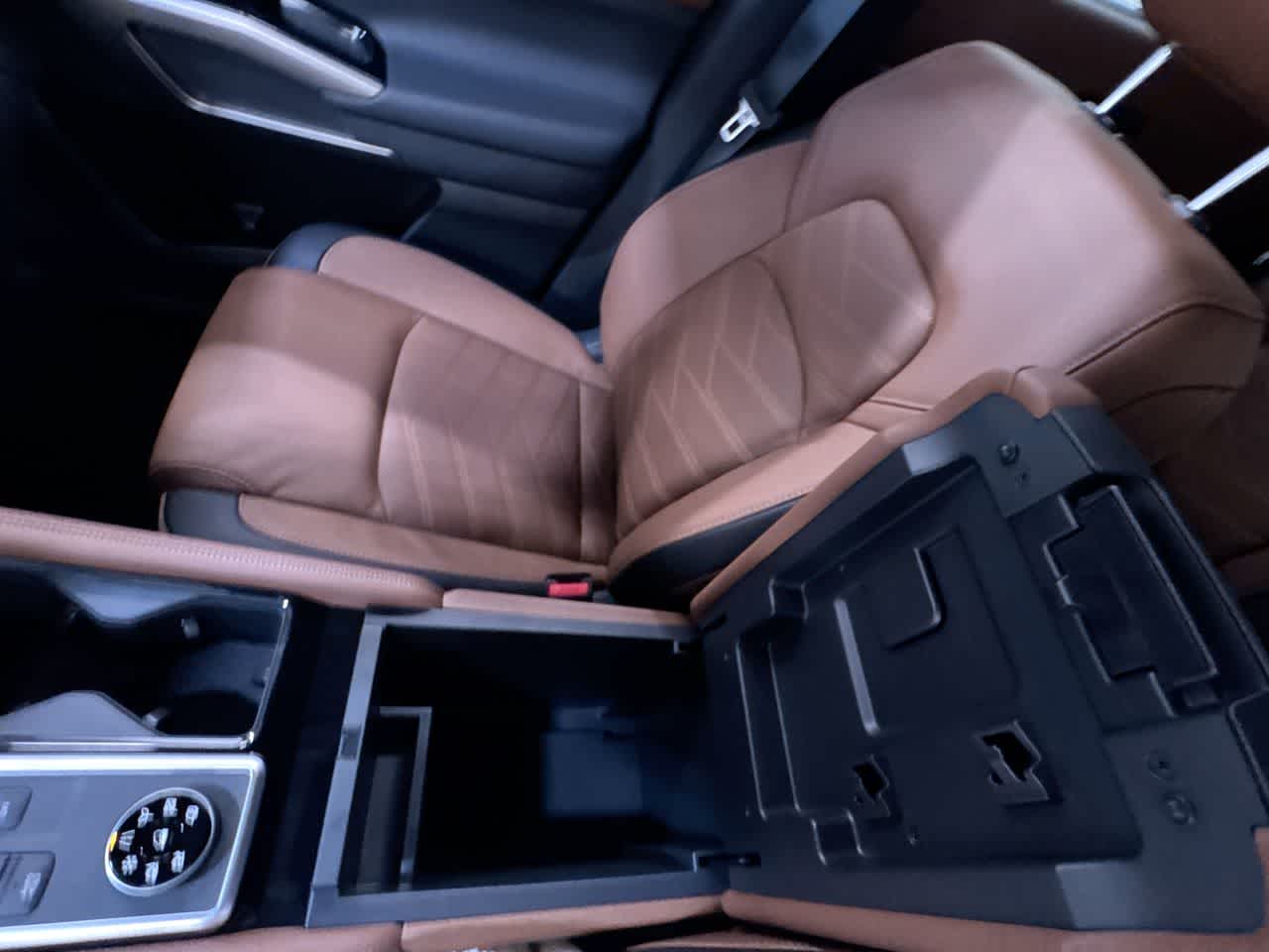 new 2025 Nissan Pathfinder car, priced at $45,198