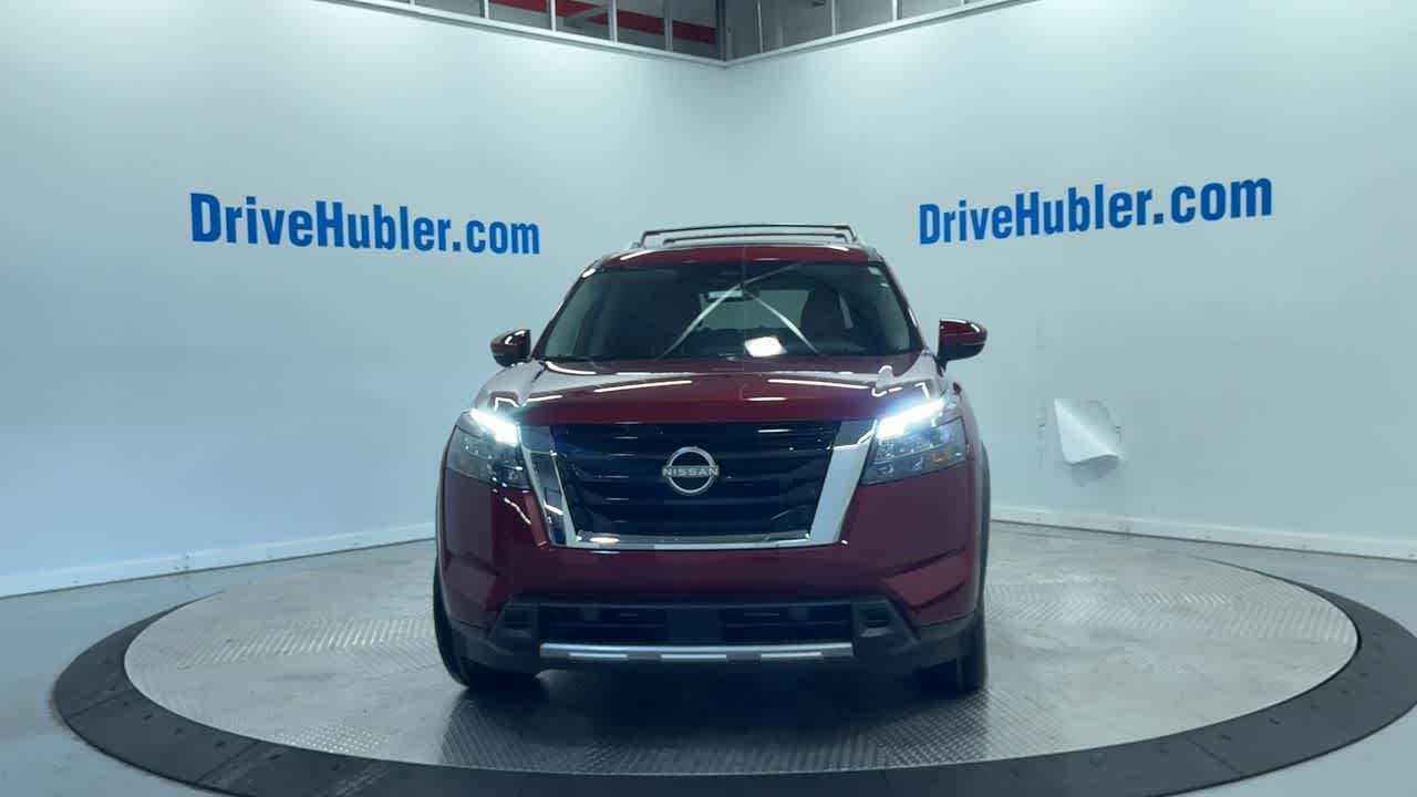 new 2025 Nissan Pathfinder car, priced at $45,198