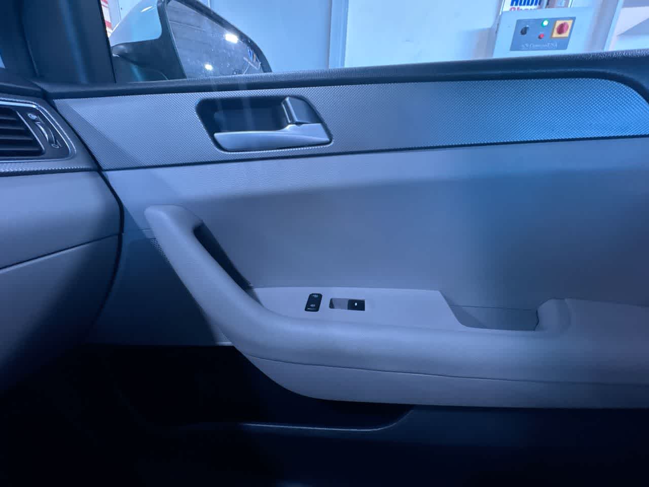 used 2015 Hyundai Sonata car, priced at $7,777